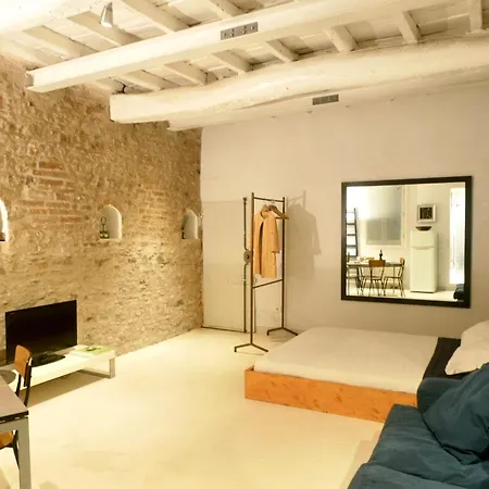 Very In Santa Croce - Amazing For Two Guests Daire